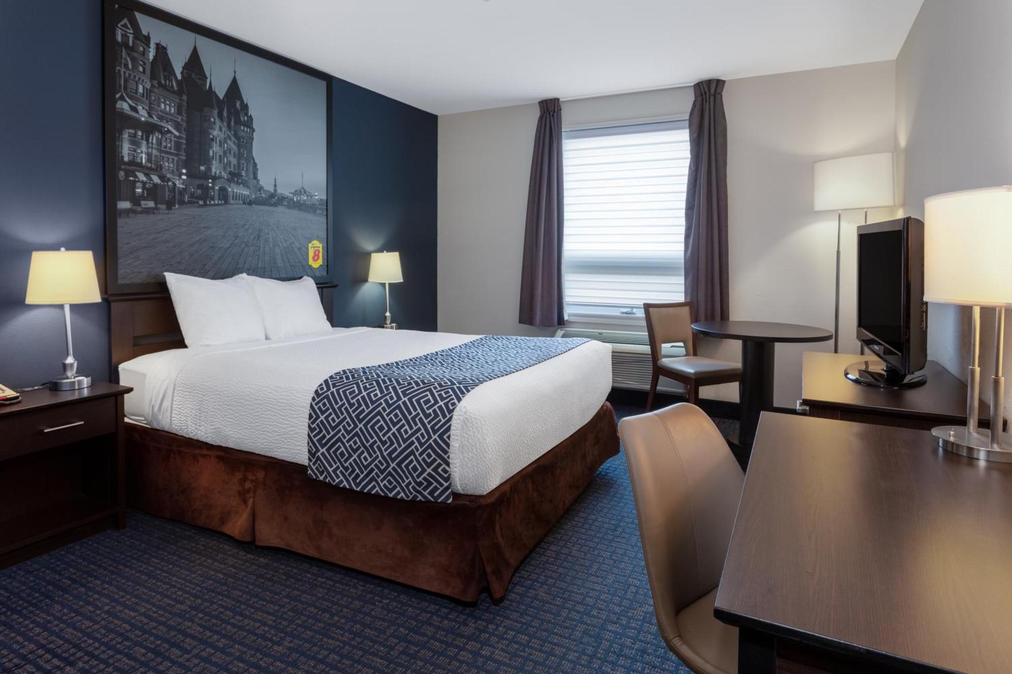 Super 8 By Wyndham Lachenaie/Terrebonne Luaran gambar